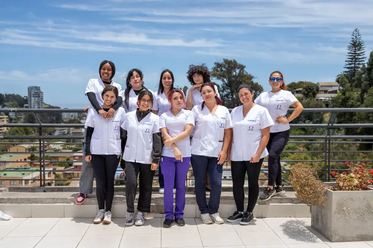 Estudiantes de Cenakin en una jornada de formación